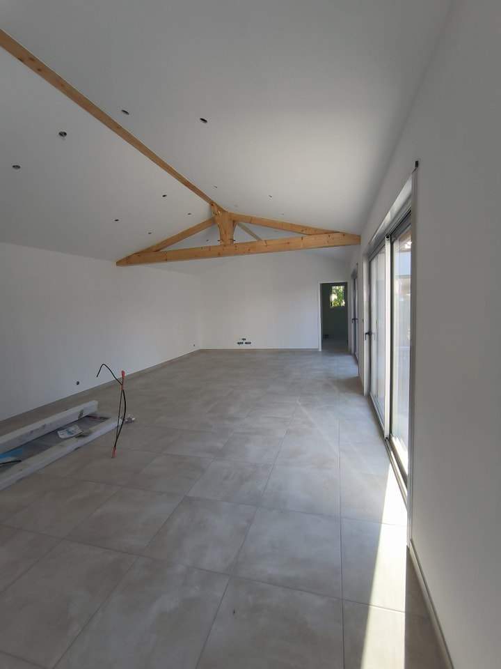 Peinture intérieur vers Royan (22)