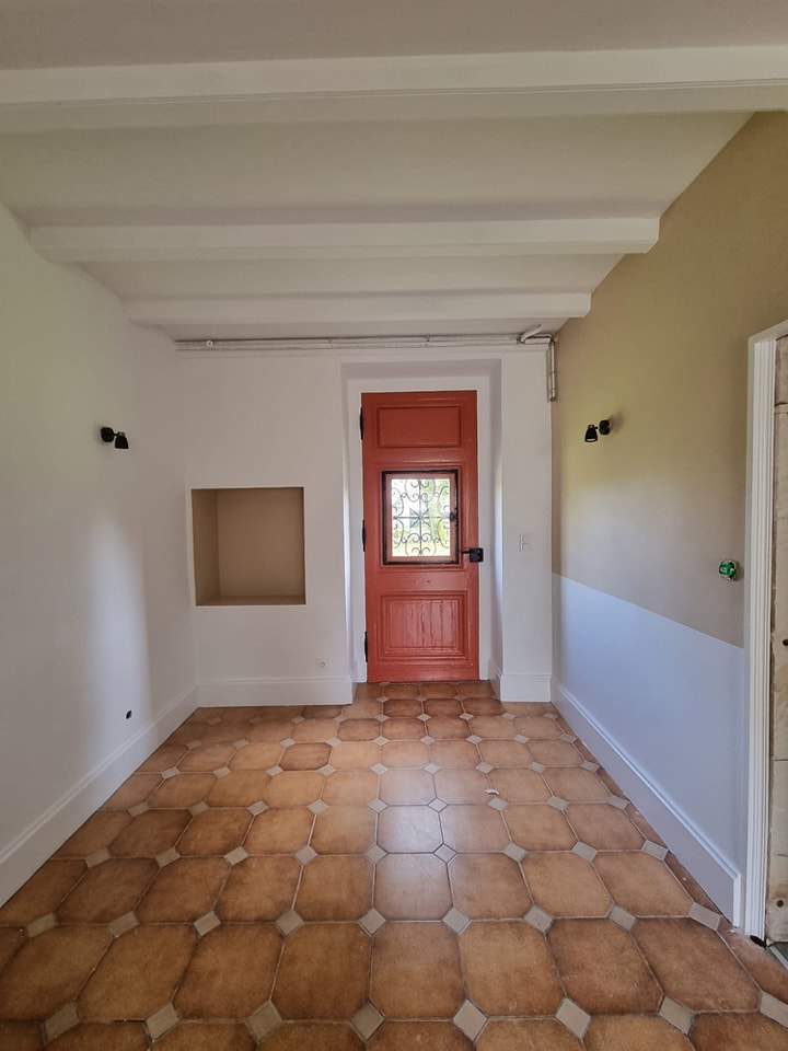 Peinture intérieur vers Royan (33)