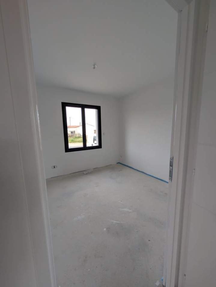 Peinture intérieur vers Royan (46)