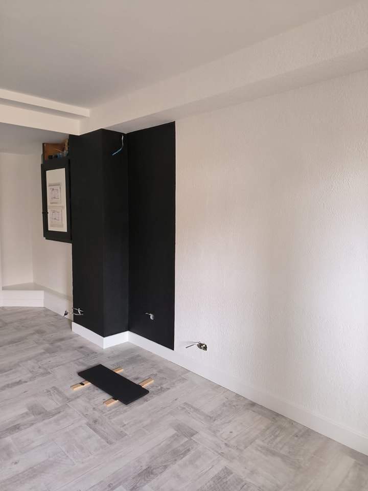 Peinture intérieur vers Royan (49)